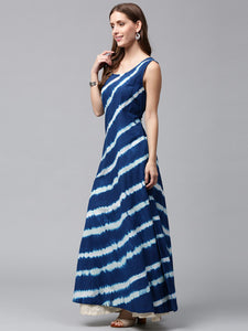 Nayo Women Blue Dyed A-Line Kurta